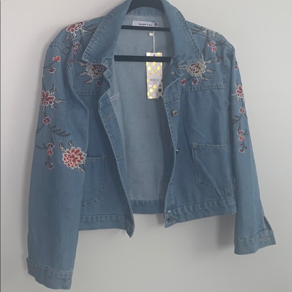 Flower embroidered Jean Jacket - Picture 1 of 3
